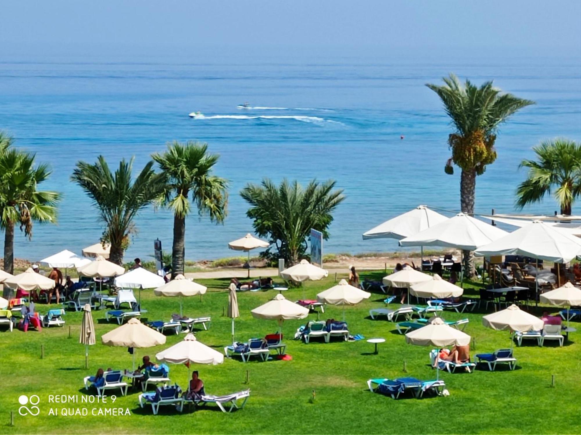 Polyxenia Isaak Luxury Villas And Apartments Protaras Ngoại thất bức ảnh
