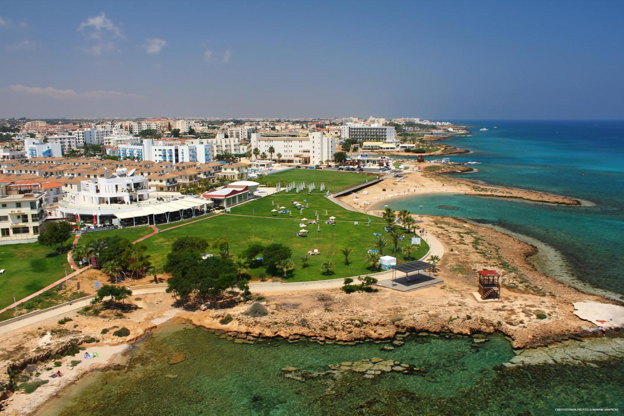 Polyxenia Isaak Luxury Villas And Apartments Protaras Ngoại thất bức ảnh