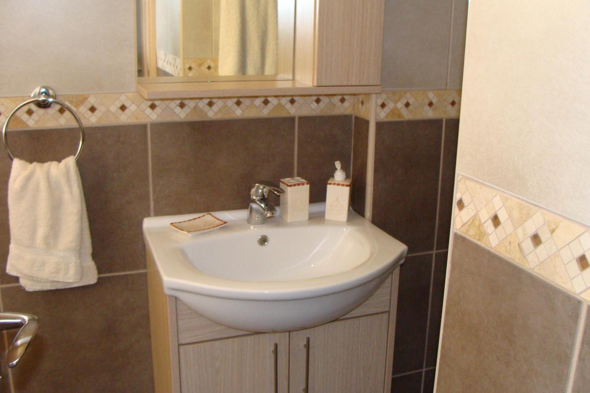Polyxenia Isaak Luxury Villas And Apartments Protaras Phòng bức ảnh